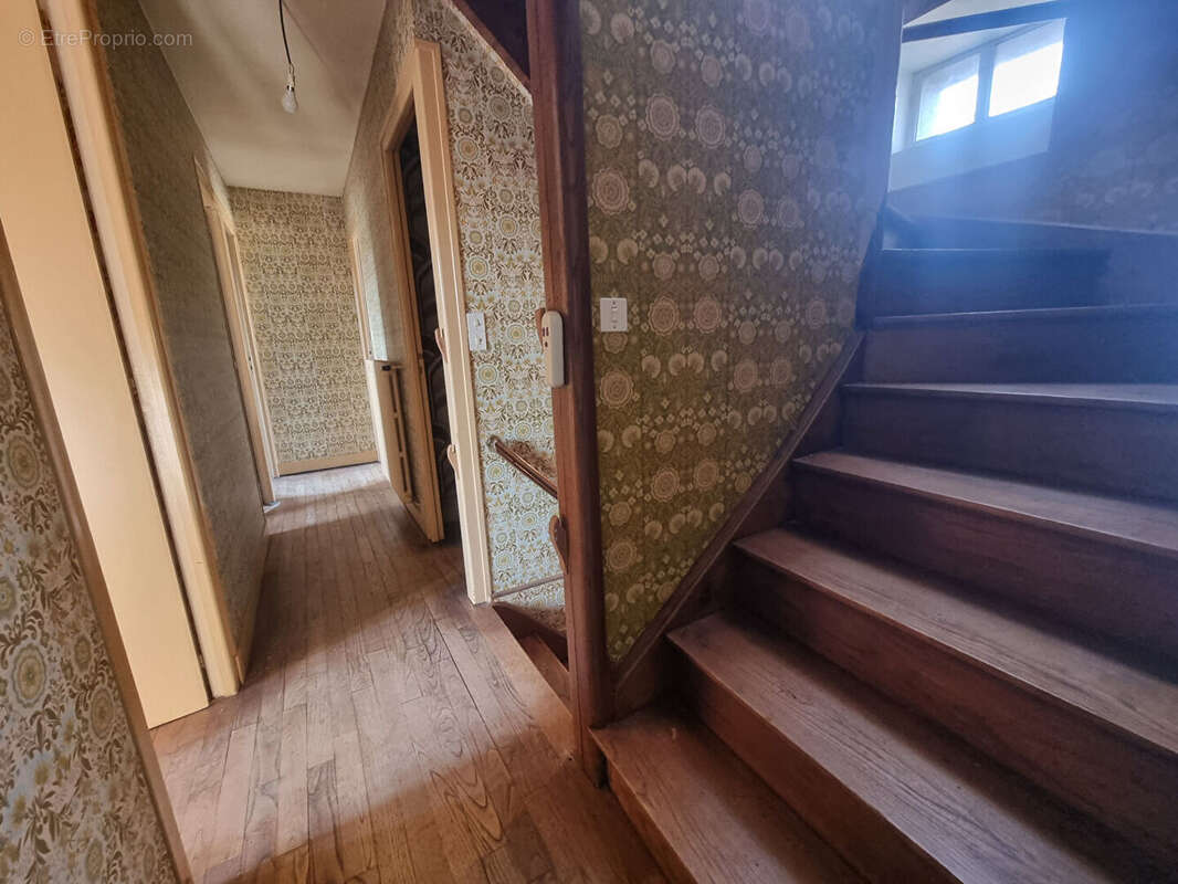 Maison à MARCILLY