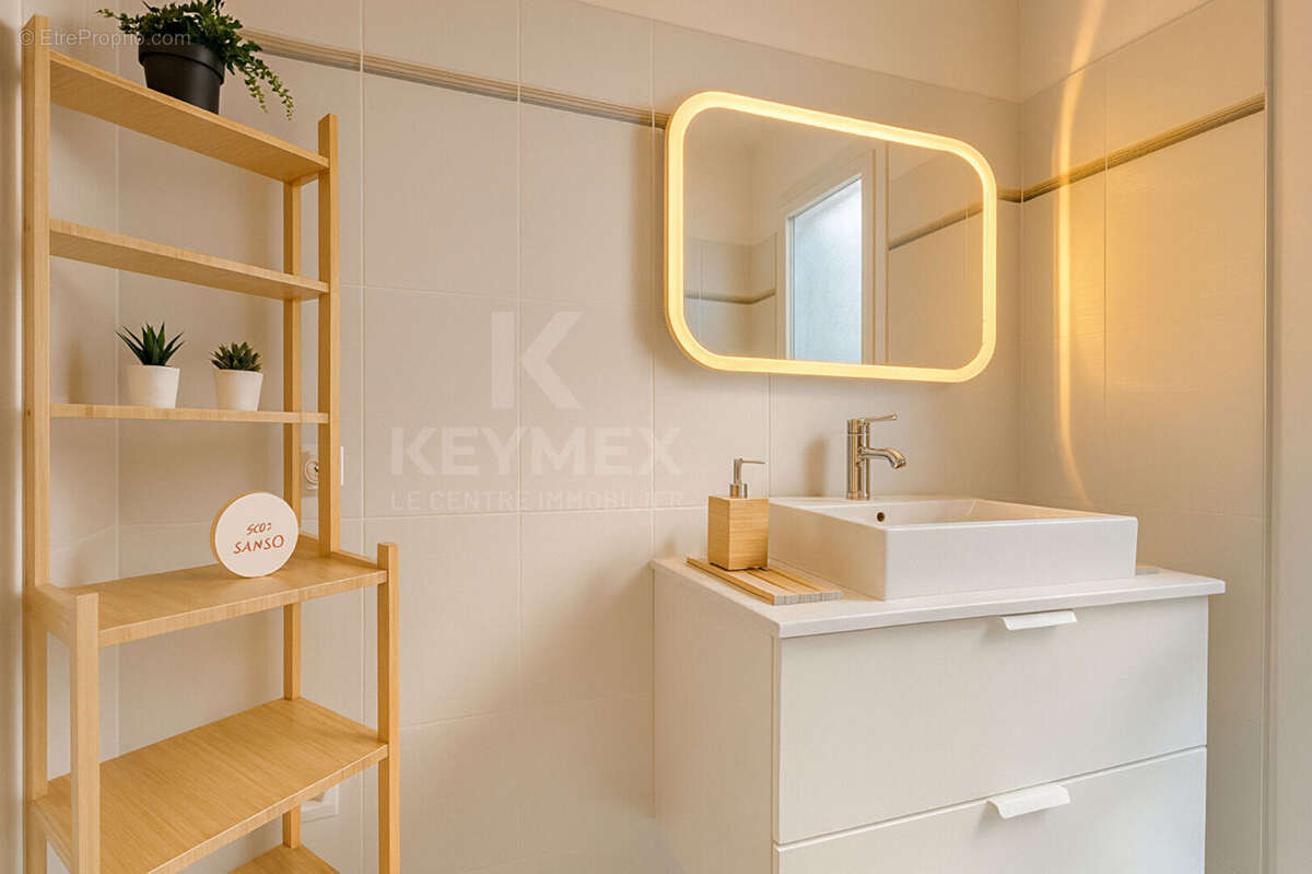 Appartement à SAINT-DENIS