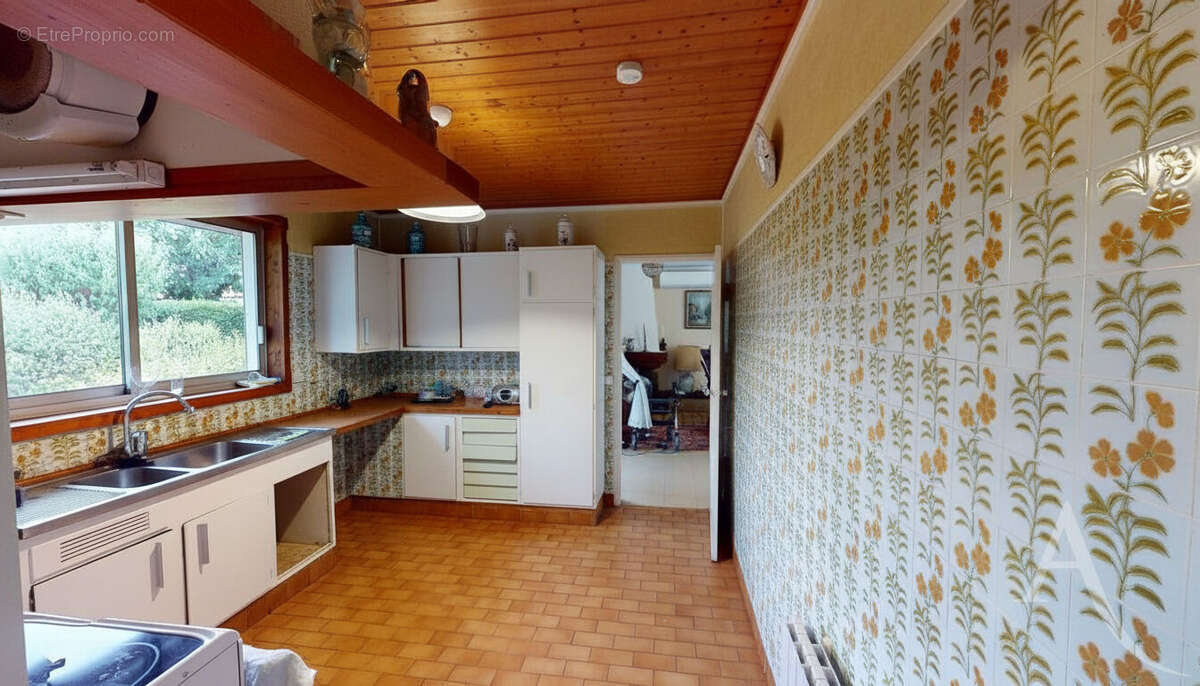 Maison de 122 m2 à BRASSIOUX commune de Deols  5 pièce(s) - photo 10