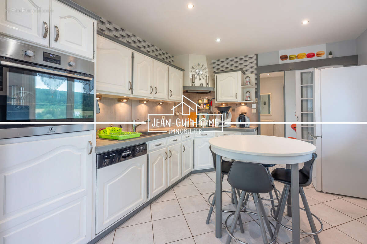Maison - 163m2 - 5 chambres - 9059m2 de terrain - photo 7