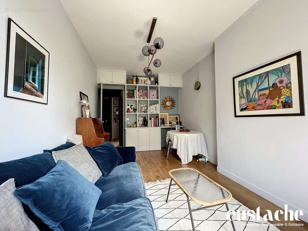 Appartement à PARIS-19E