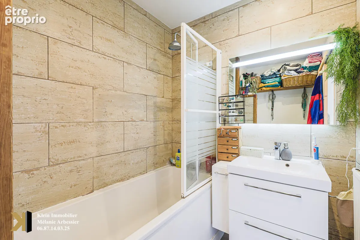 Grenoble Aigle/ Libération - T3 Duplex en rez de jardin de 62.23 m2 - photo 10