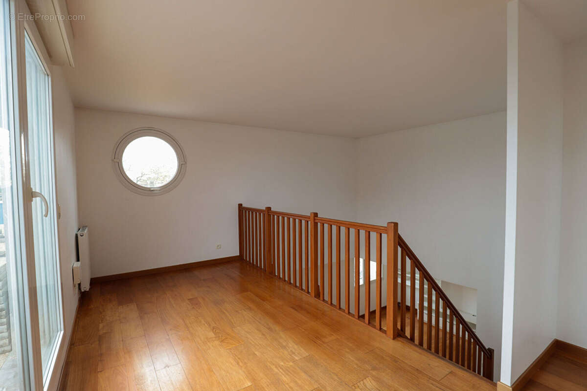 Appartement à CHATILLON