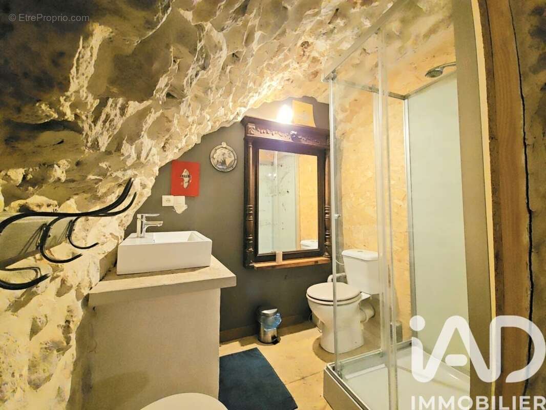 Maison 111 m² à Aigueze  - photo 9