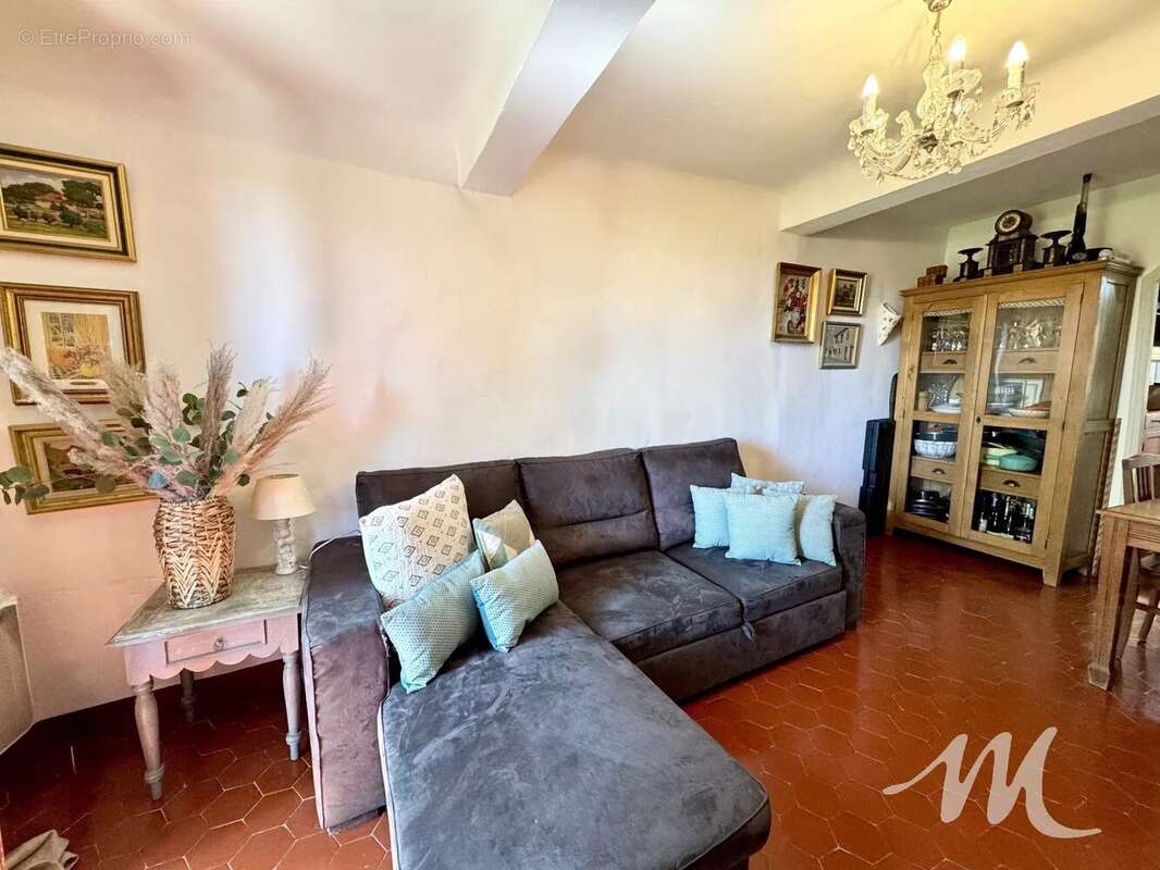 Appartement à LA VERDIERE
