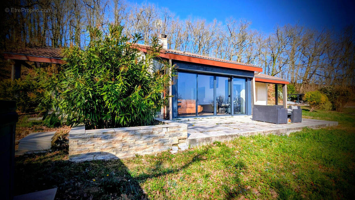 Maison à CLERMONT-DESSOUS