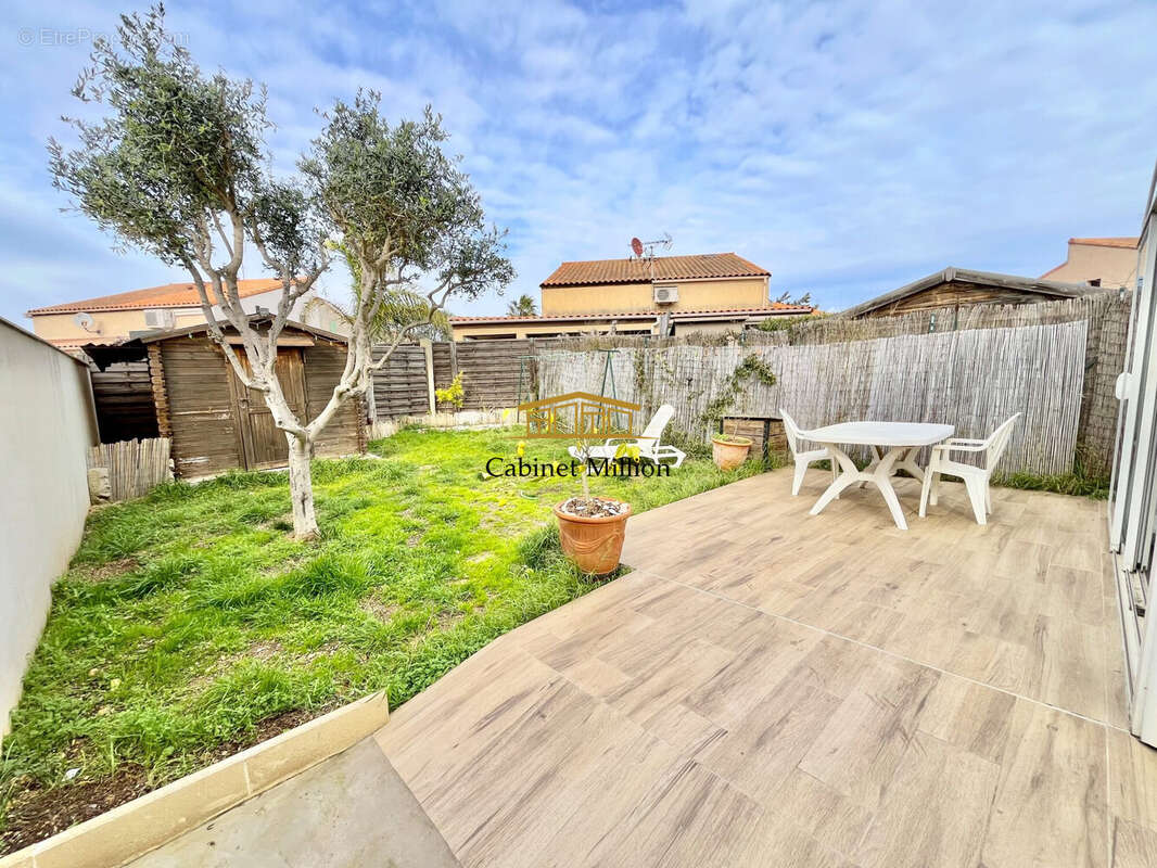 Maison à VIC-LA-GARDIOLE