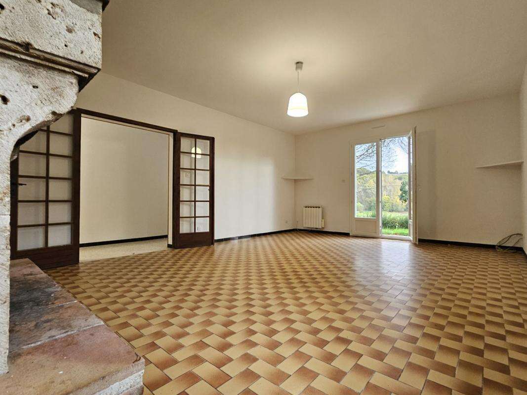 Maison à BAZENS