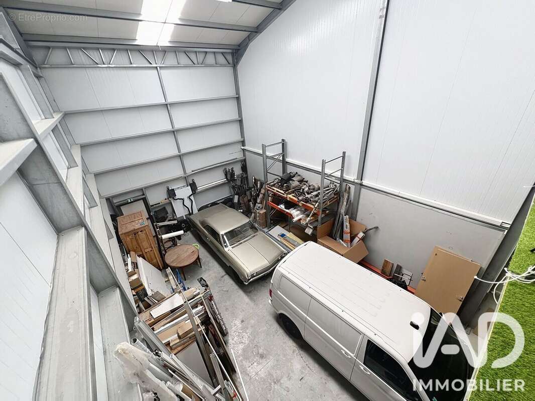 Commerce 192 m² à Brie-Comte-Robert  - photo 7