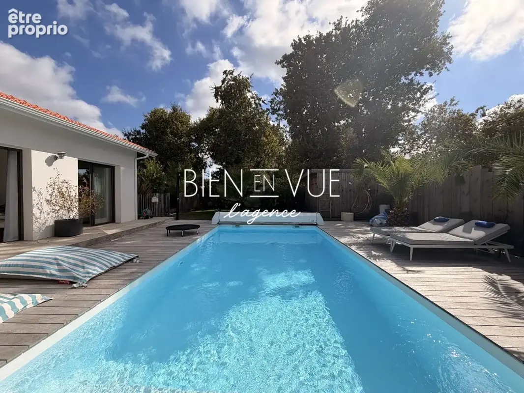 Photo Maison à Ares au prix de 1 199 000€