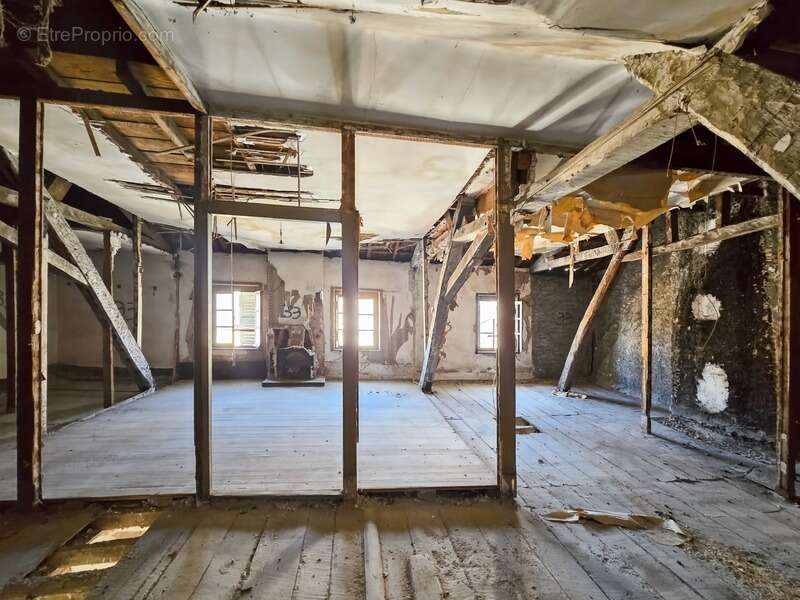 Appartement à LAPALISSE