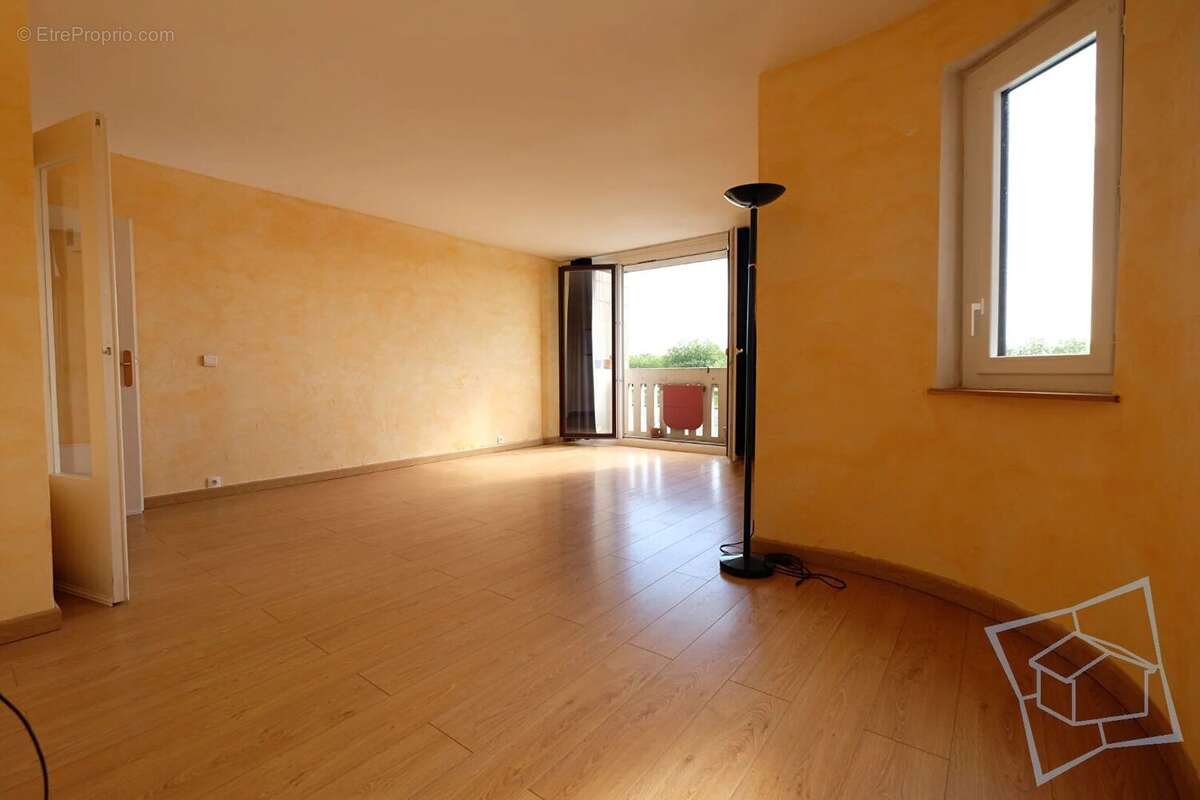 Appartement Montigny Le Bretonneux 4 pièce(s) 88 m2 - photo 5