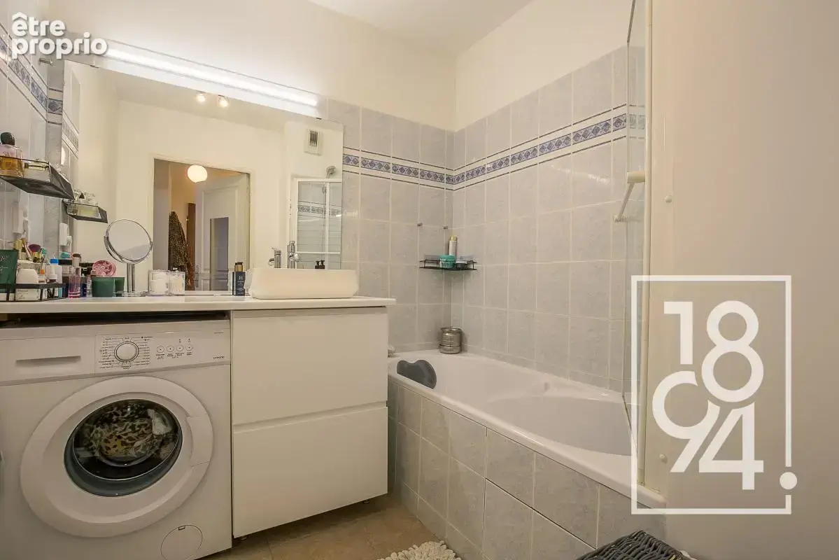Résidence avec piscine – T3 climatisé vue mer + parking inclus et box en sus - photo 9