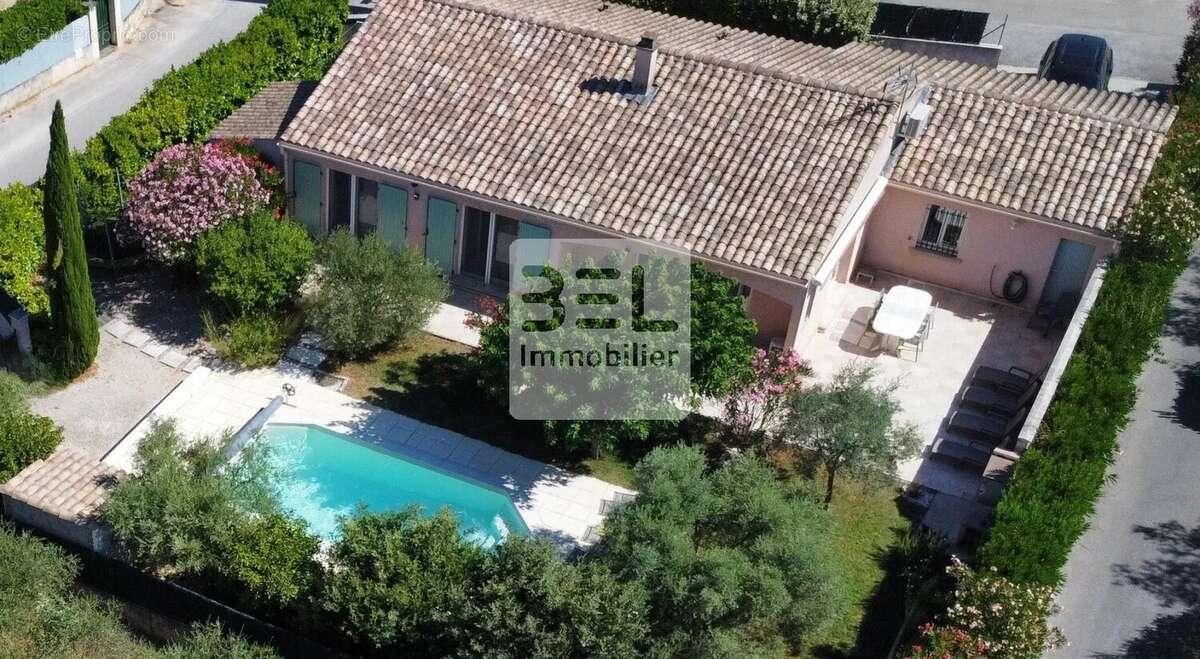 Maison à GOUDARGUES