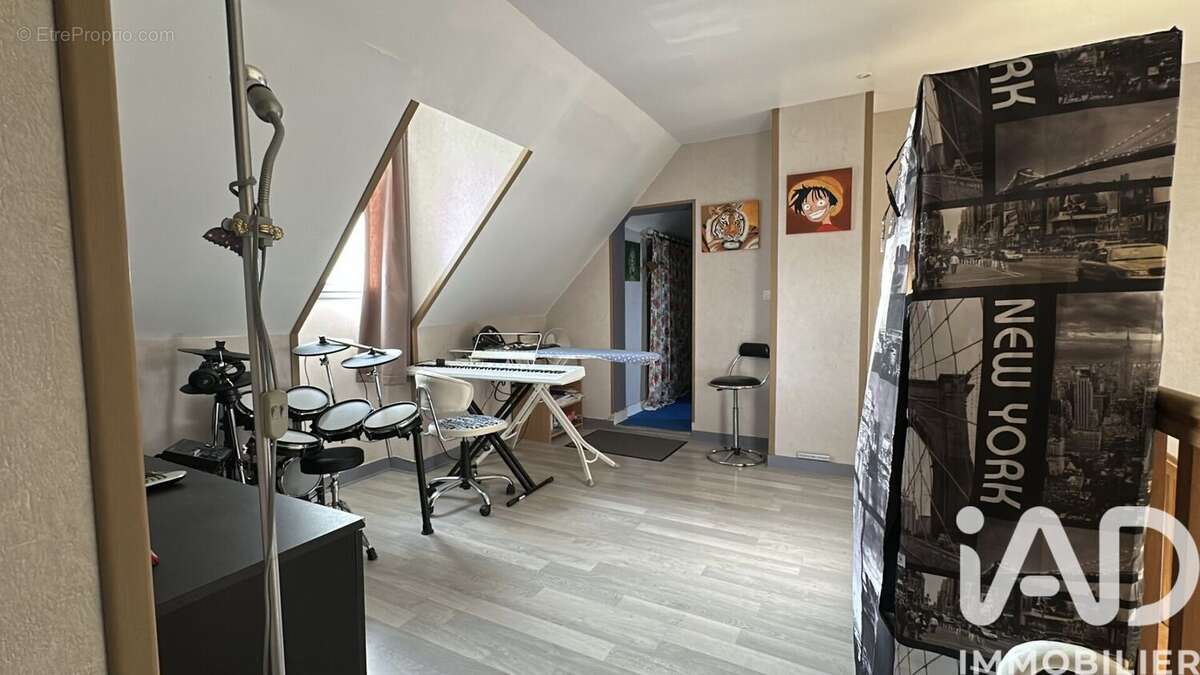 Photo 9 - Maison à CHATELLERAULT