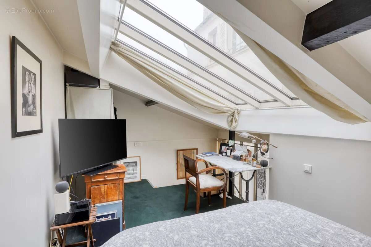 Appartement à PARIS-18E