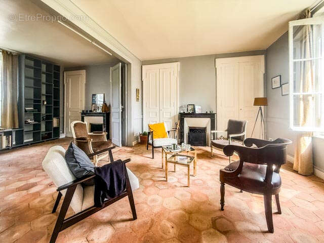 Maison à TICHEVILLE