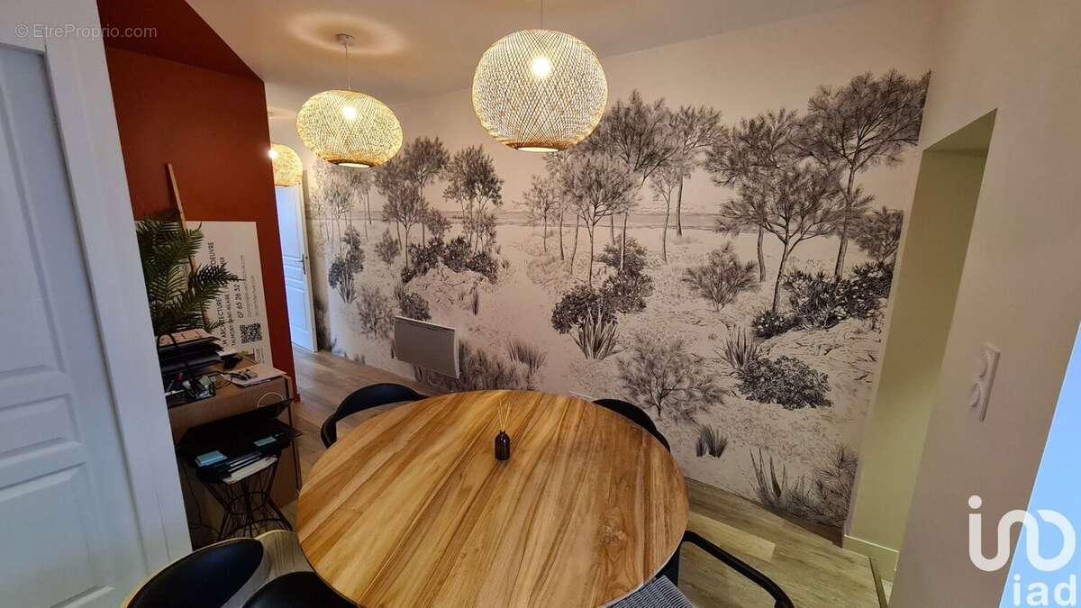 Photo 3 - Commerce à TALMONT-SAINT-HILAIRE