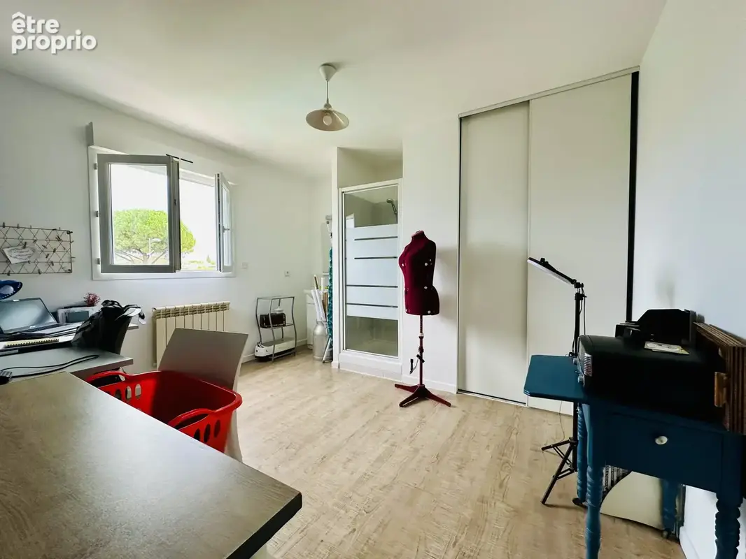 Exclusif lattes centre - villa de 180m2 sur 450m2, entierement renovee, clim, piscine, garage a 100m du tram - photo 17