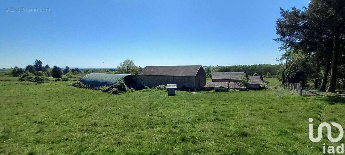Photo 8 - Maison à SAINT-YRIEIX-LA-PERCHE