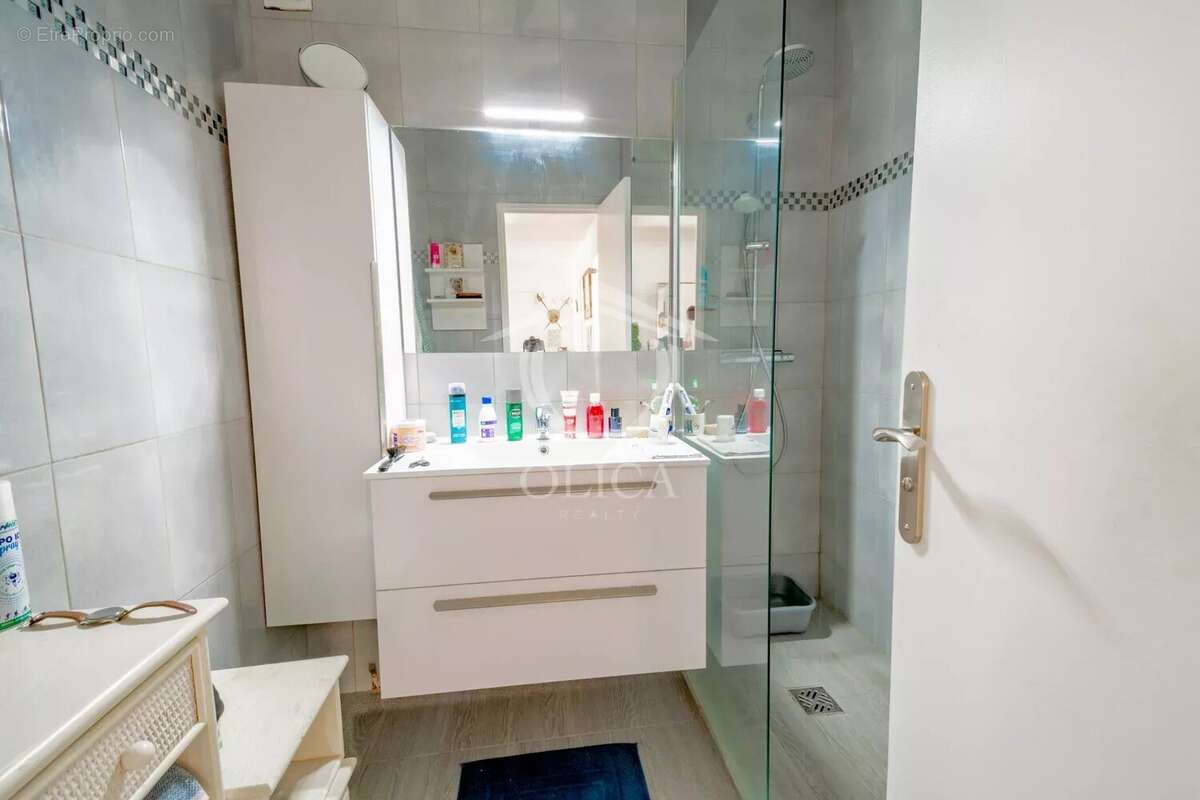 Appartement à CAGNES-SUR-MER