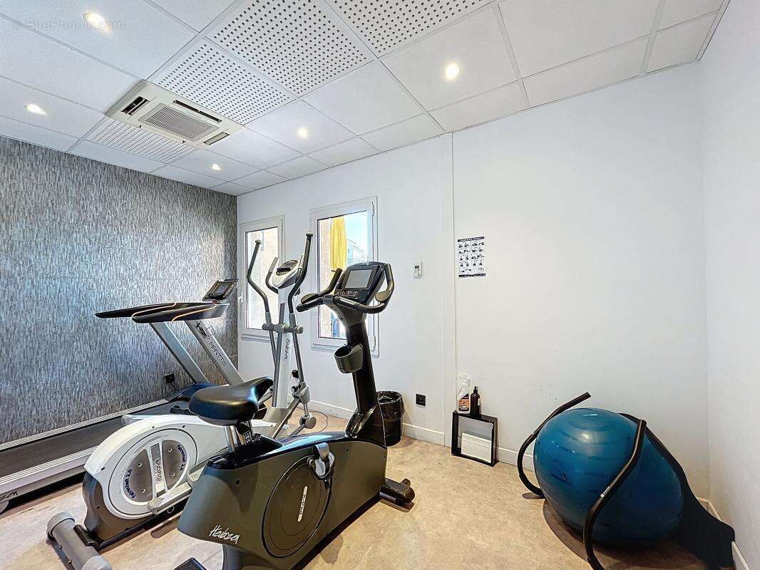 Appartement à MOUGINS