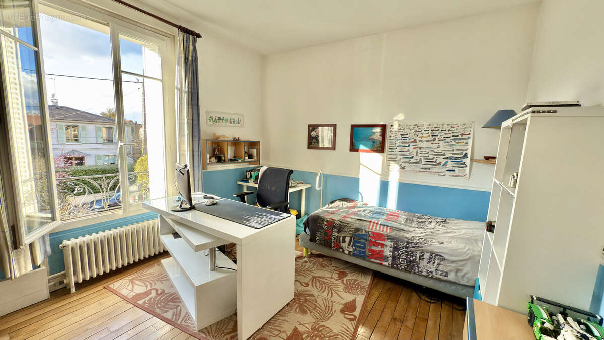 Maison à SAINT-GRATIEN