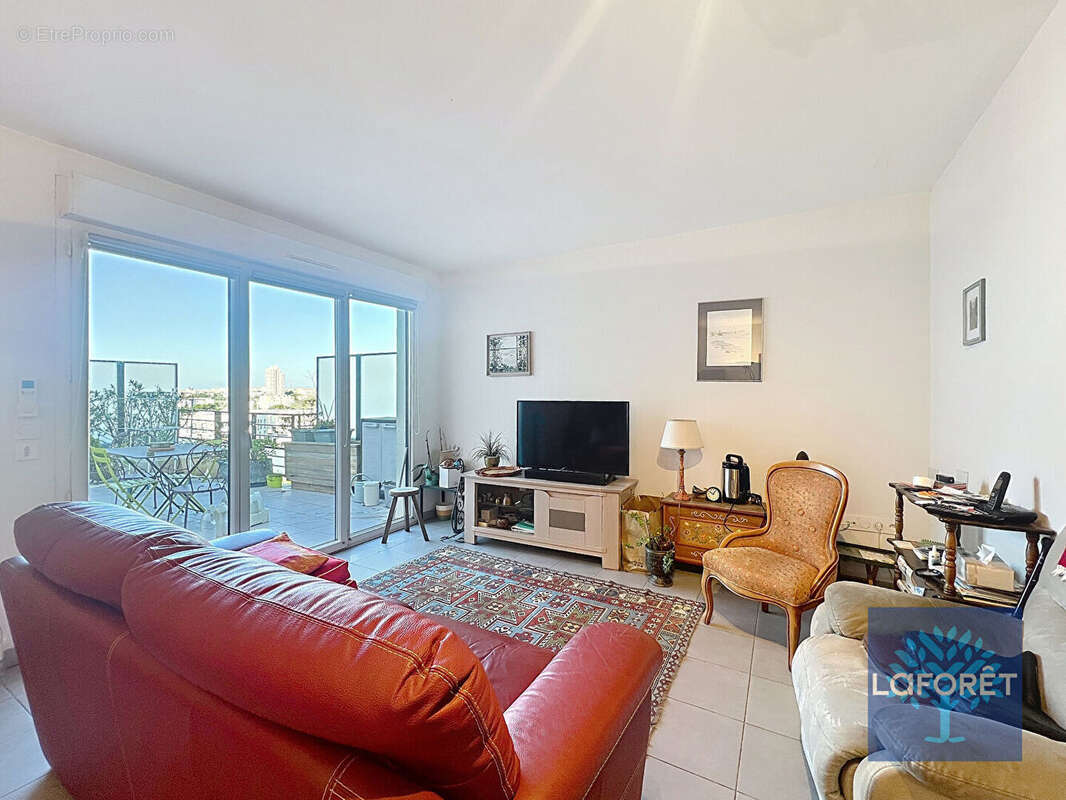 Appartement à MARSEILLE-10E