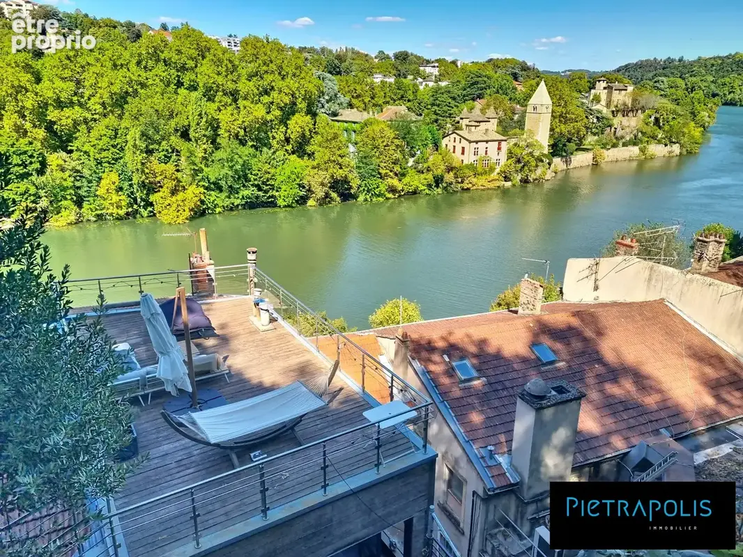 Appartement à CALUIRE-ET-CUIRE
