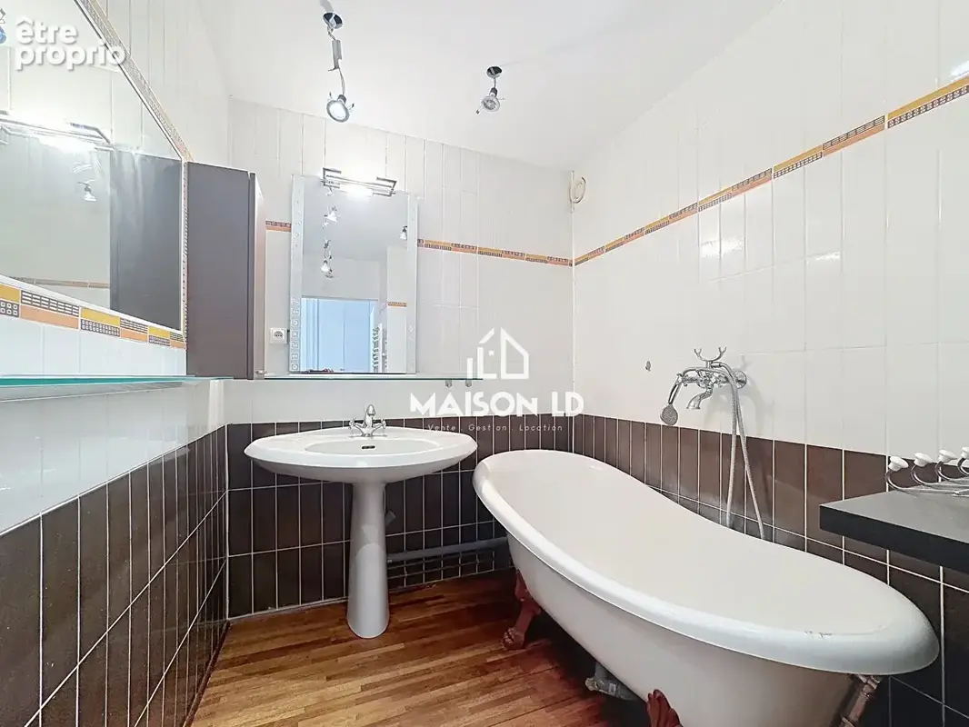 Appartement  5 pièce(s) 152.82 m2 - photo 9