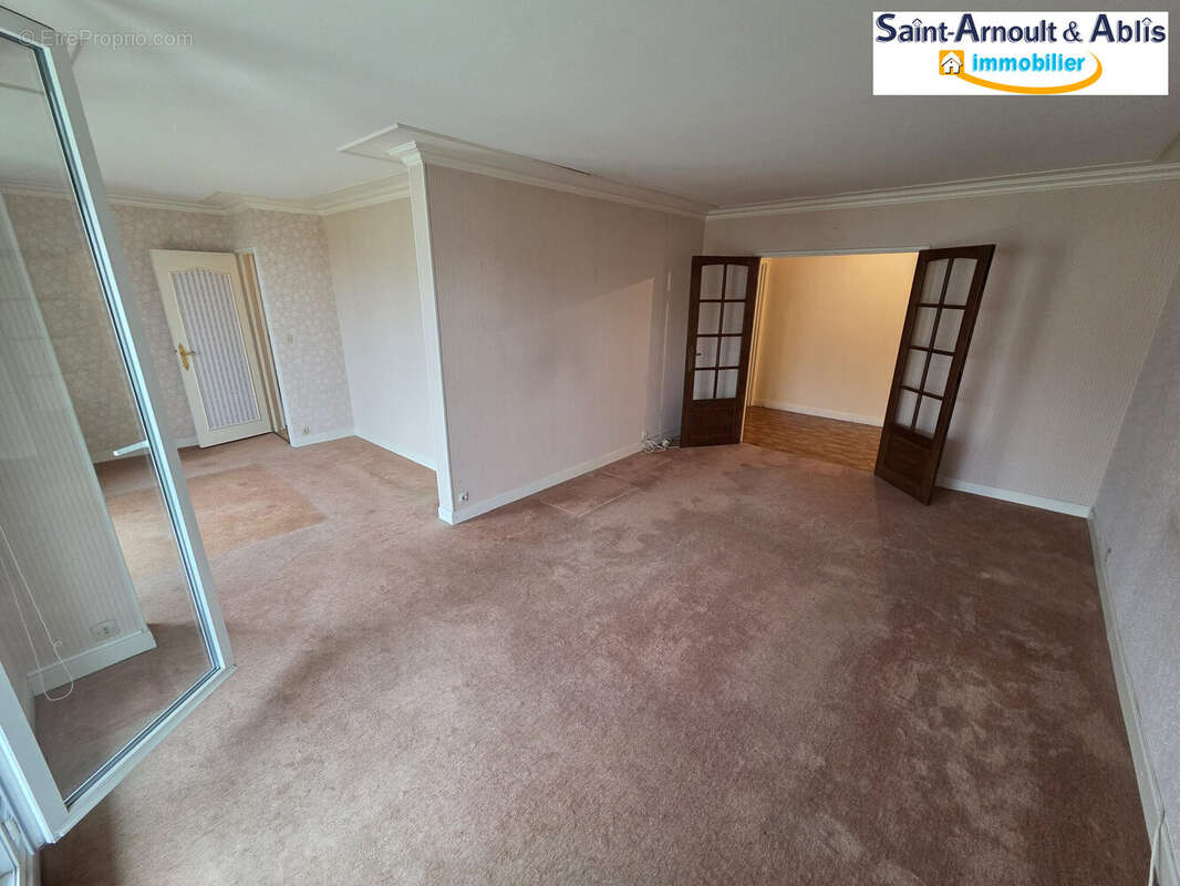 Appartement à RAMBOUILLET