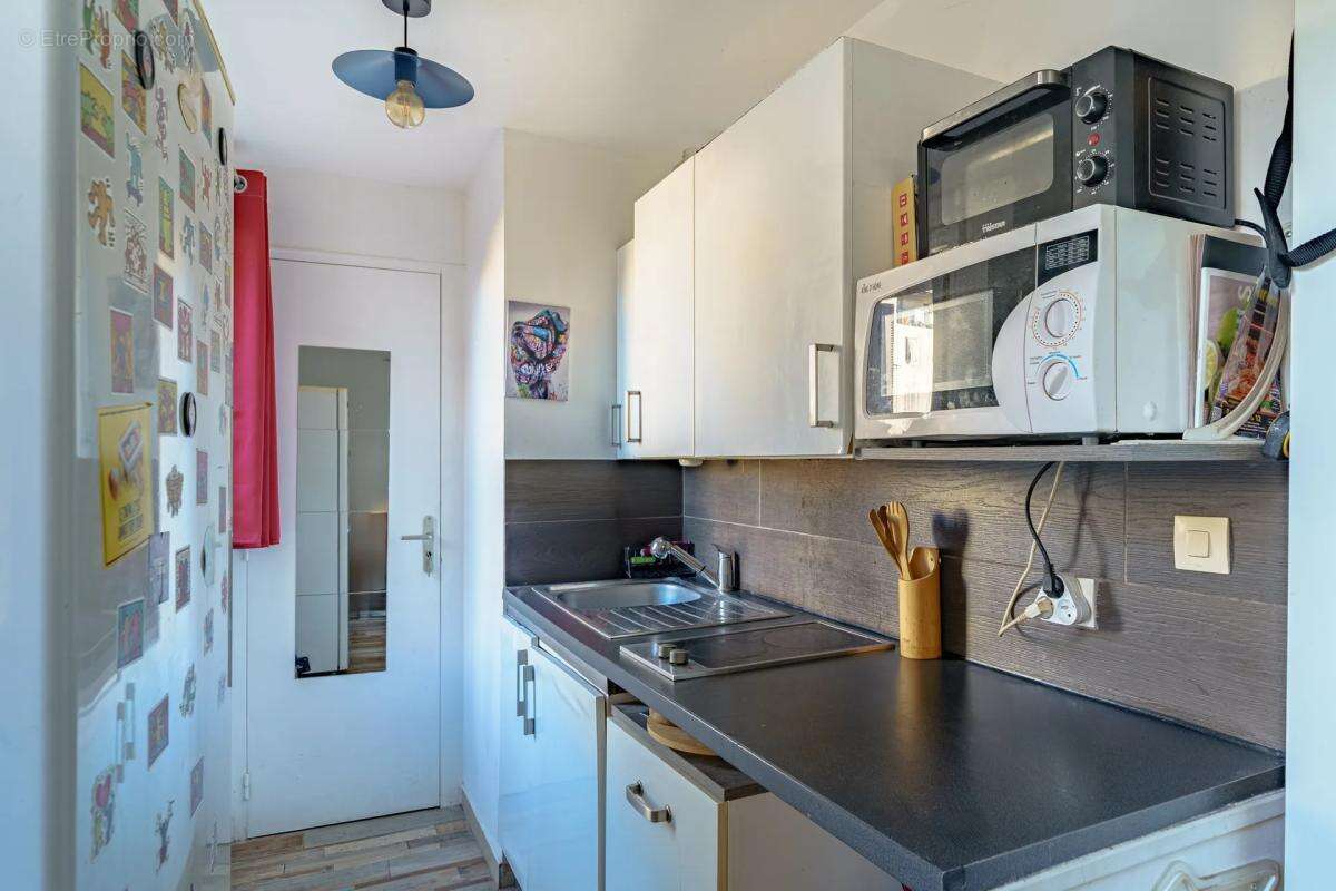 Appartement à MARSEILLE-2E