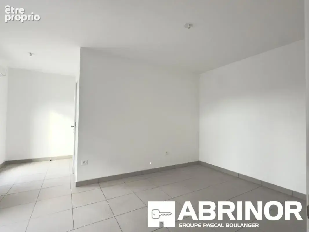 102 m² et 81 m² de terrasse : confort et lumière au cœur de Saint-Honoré - photo 8