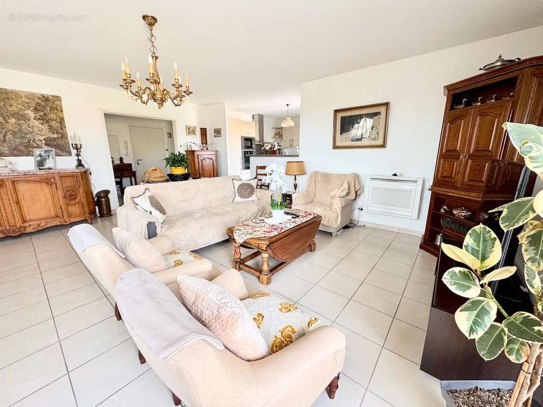 Appartement à SAINT-RAPHAEL