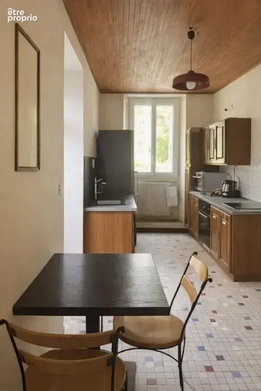 Dégagnac (46340): Maison en pierre du 19e siècle, 4 pièces, 2 chambres, garage, terrain 637?m² - photo 6