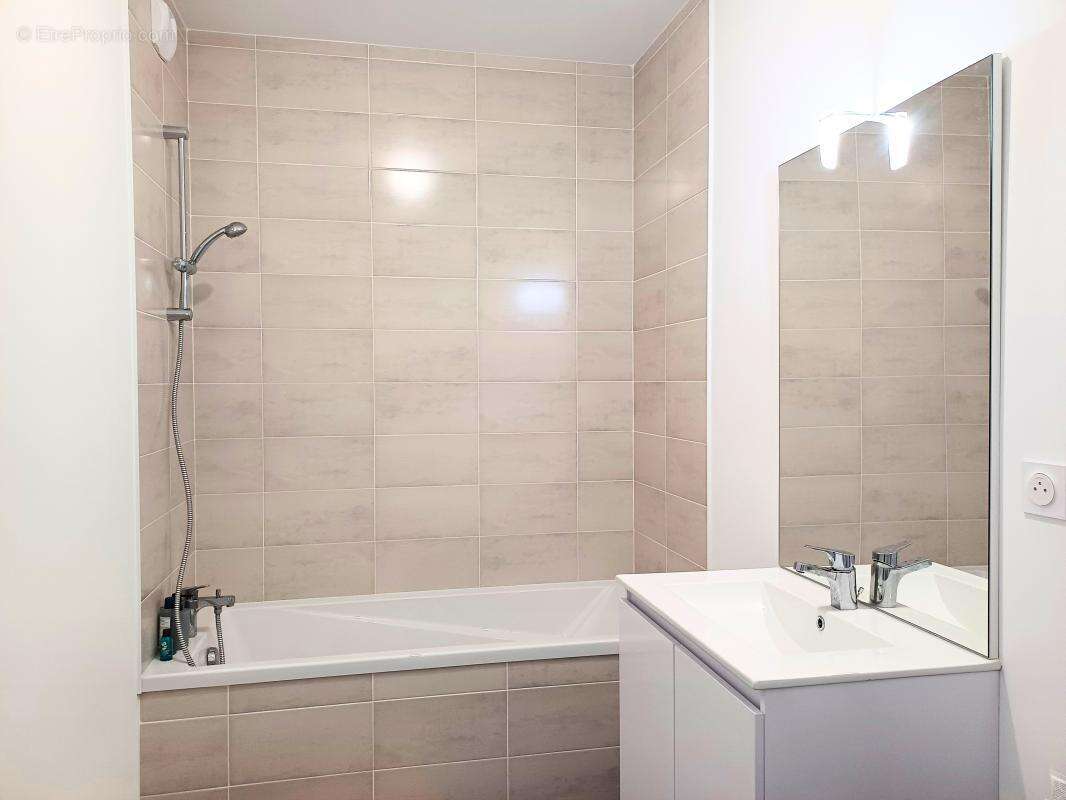 Appartement à LA CHAPELLE-DES-FOUGERETZ