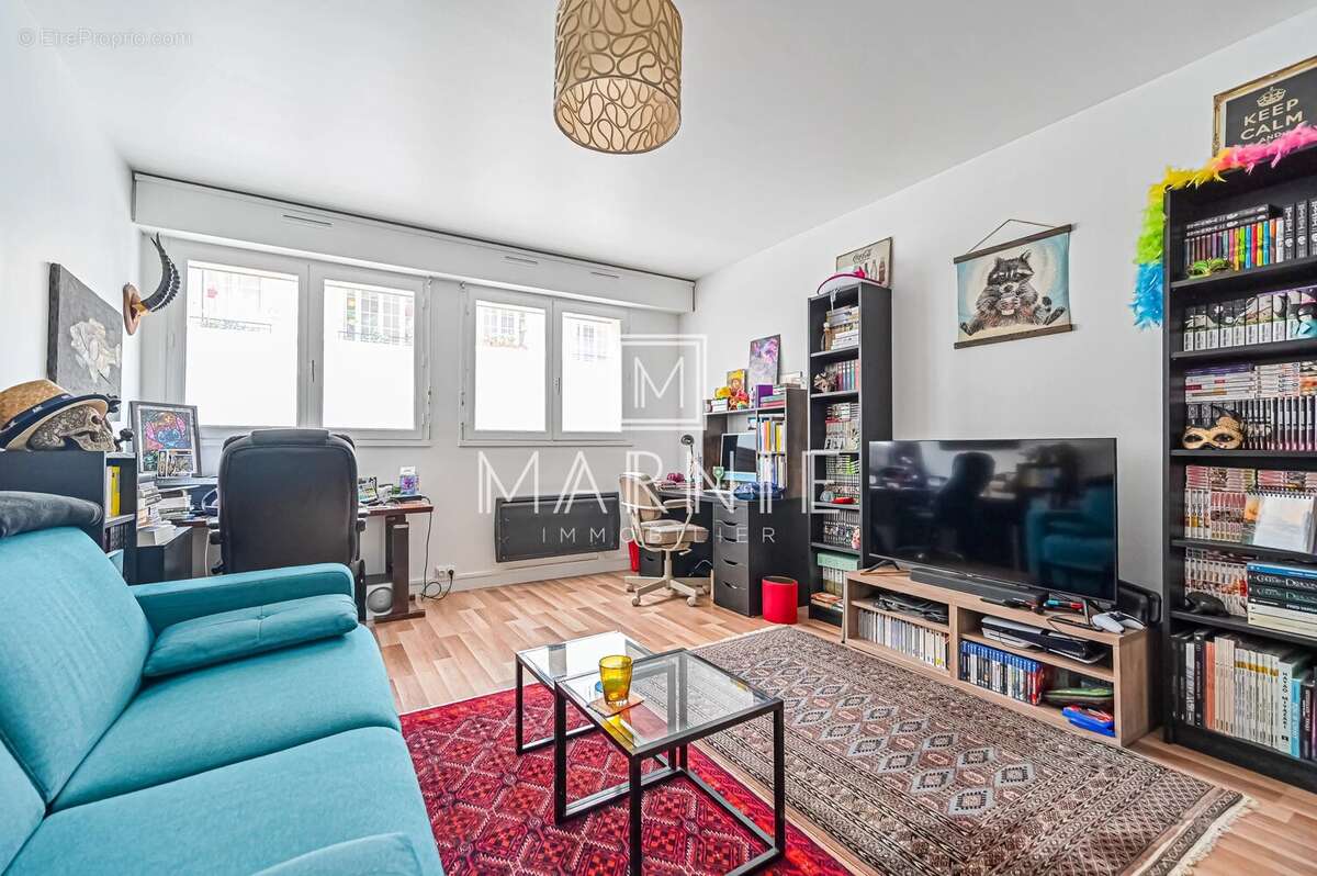 Appartement à PARIS-15E