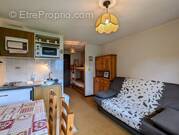 Appartement à MORILLON