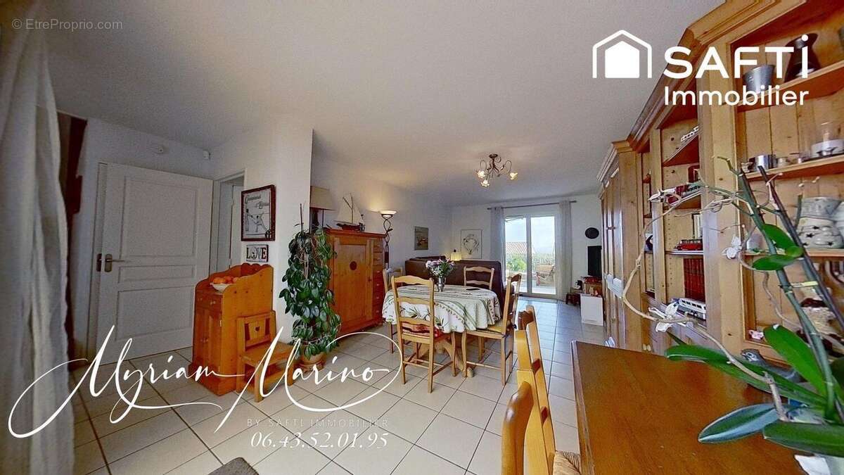 Photo 7 - Maison à ROQUEBRUNE-SUR-ARGENS