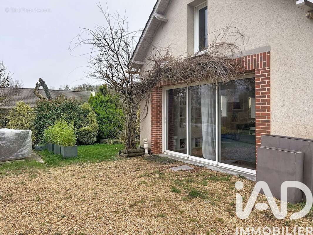 Maison 50 m² à Yermenonville  - photo 8