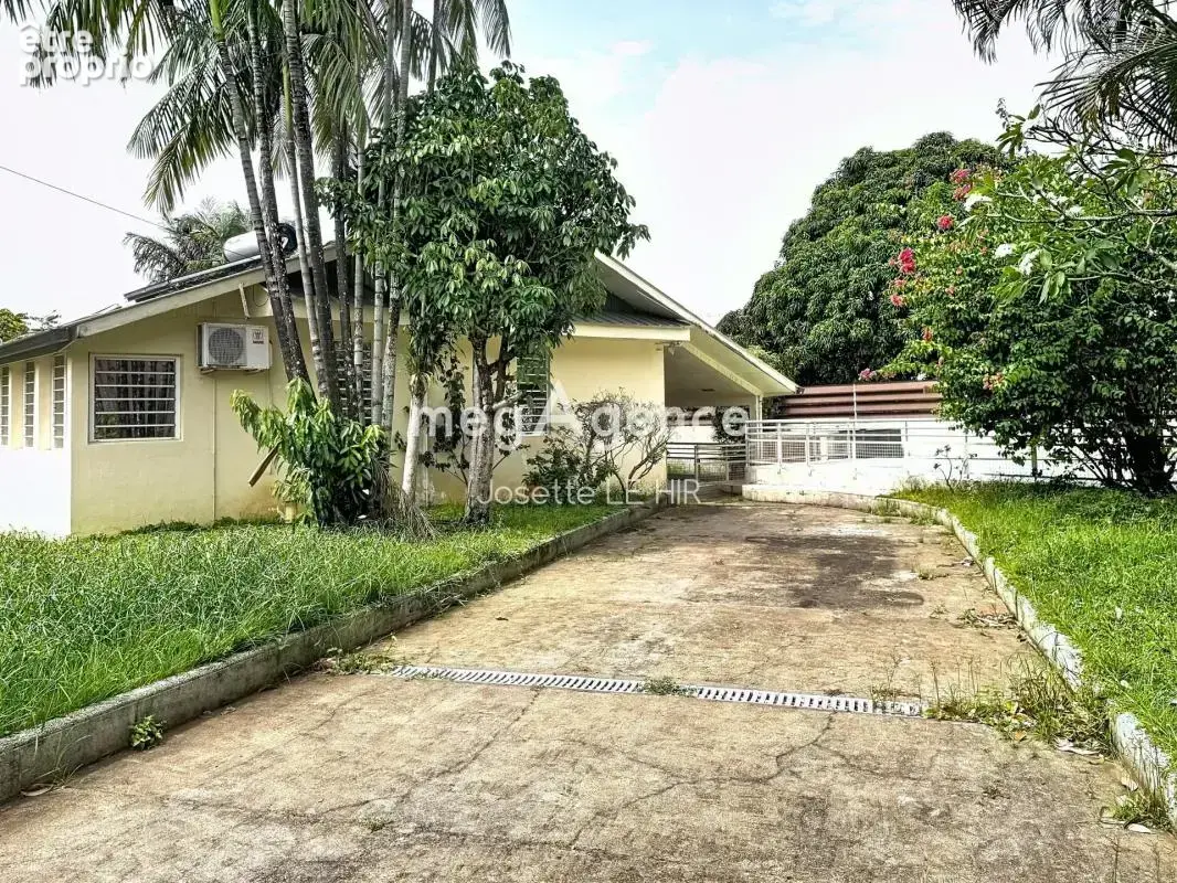 Villa 4 pièces 82 m² Montabo Cayenne - photo 4
