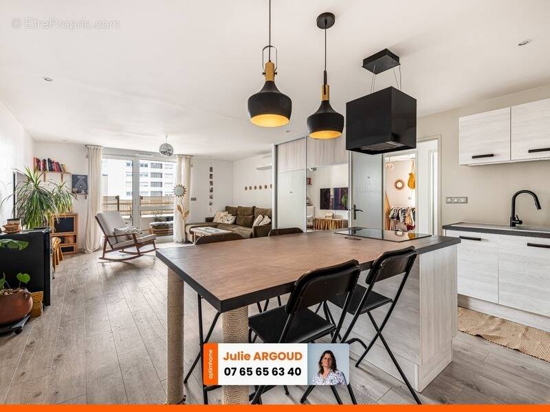 Appartement à LYON-7E