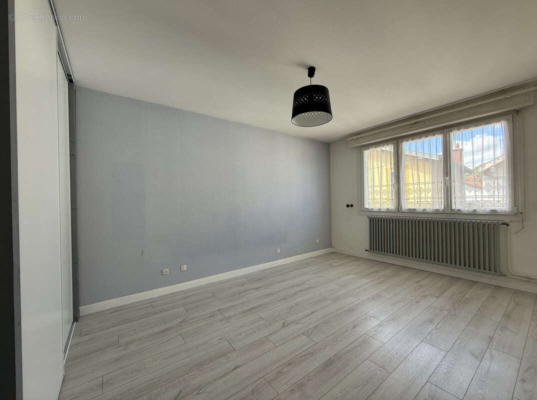 Appartement à VITTEL