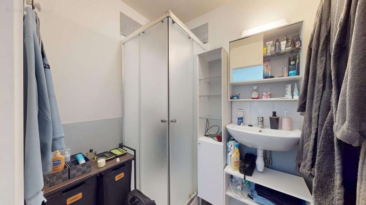 Appartement à COLOMBELLES