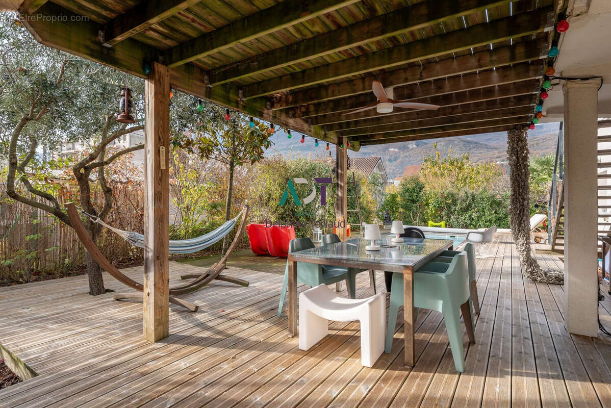 Maison à SEYSSINET-PARISET