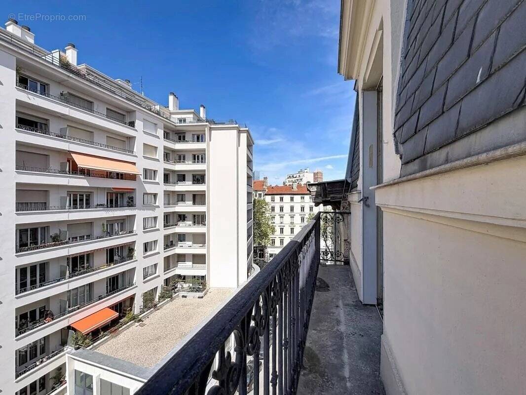 Appartement à LYON-7E