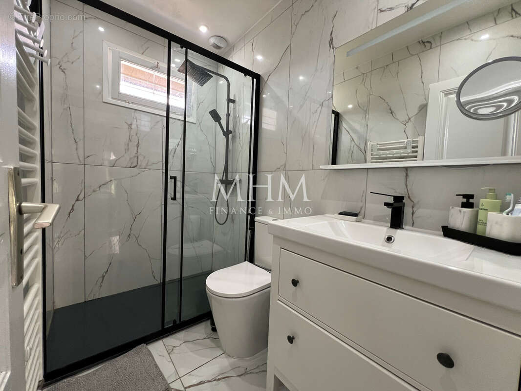 Plain-pied individuel 4 chambres et garage - photo 9