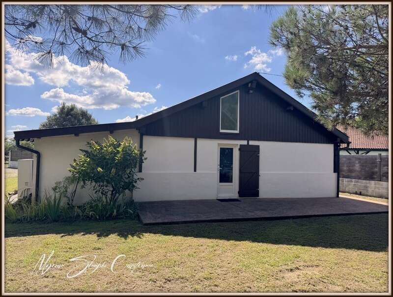 Maison à BENESSE-MAREMNE