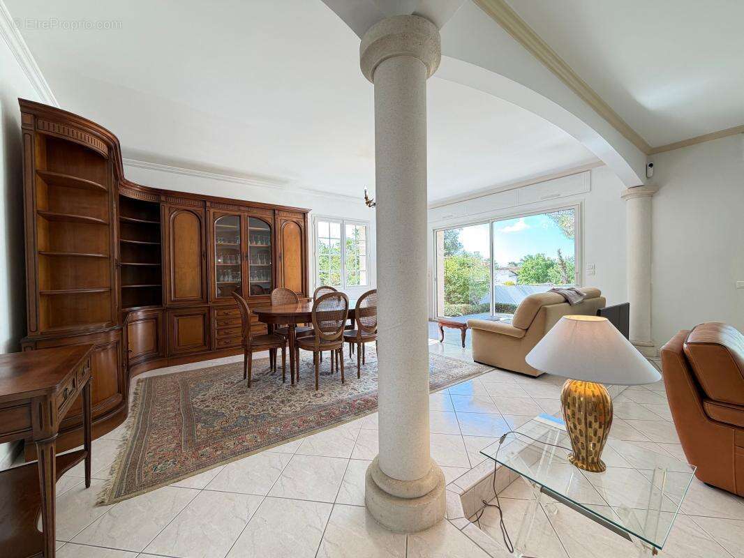 Superbe MAISON au calme, à 450 m Plage et Commerces du Centre Ville - photo 10