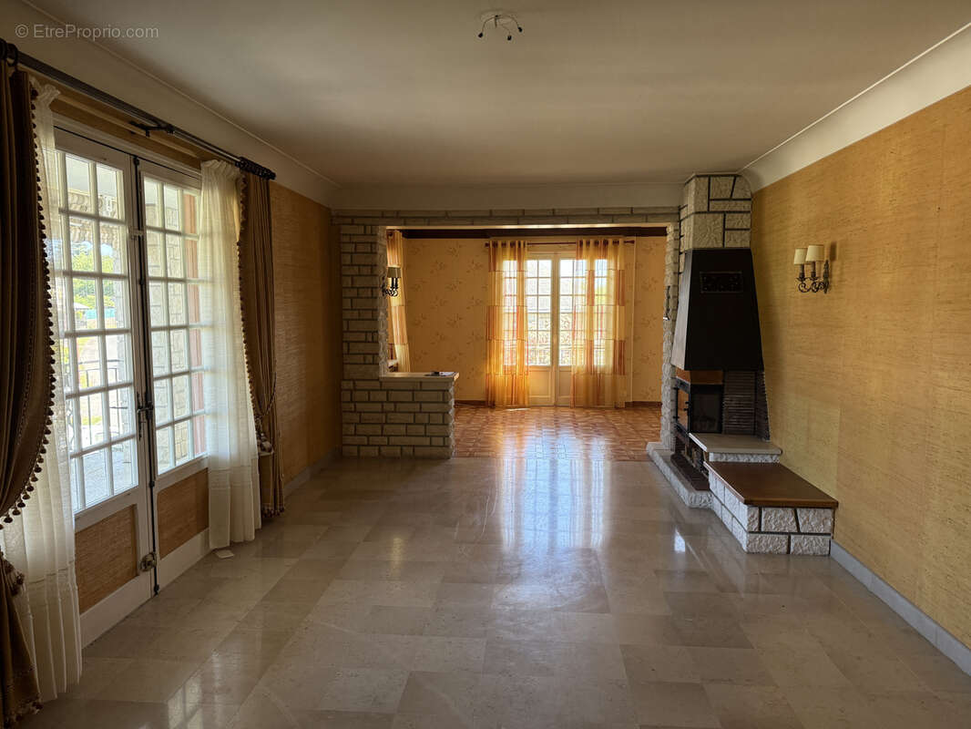 Maison à SAINT-SORNIN-LAVOLPS